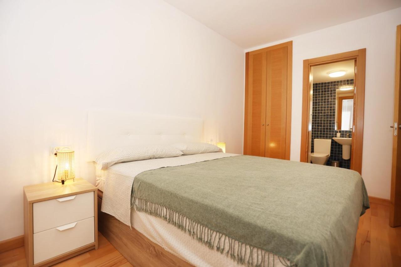 Casa Fenicia - Cosy Apartment With Free Private Parking มาลากา ภายนอก รูปภาพ